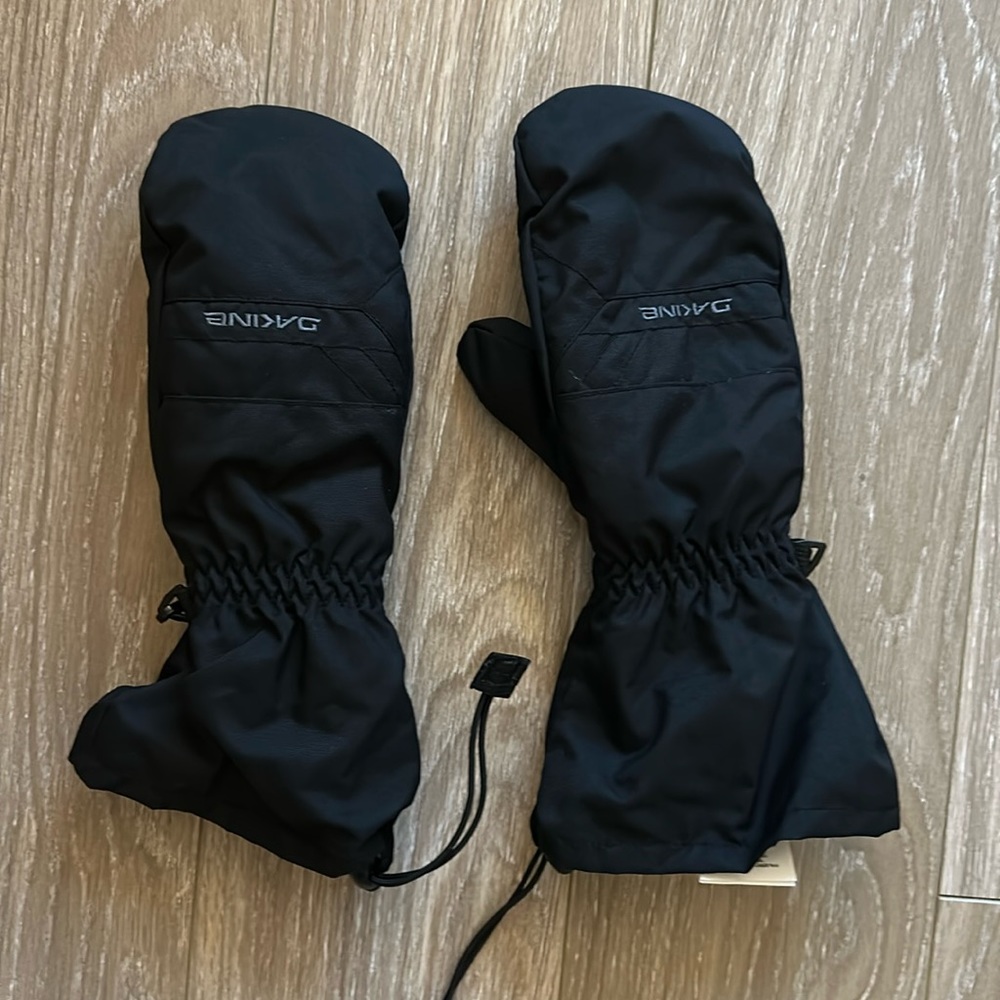 Dakine kids XL ski gloves black